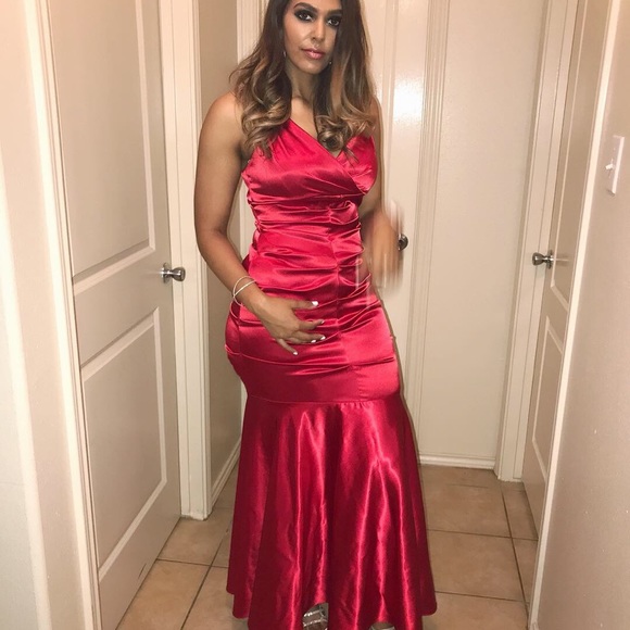 Satin Red Evening Gown - Picture 2 of 3